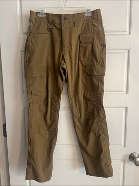5.11 Tactical Men's Cargo Pants in Olive/Brown